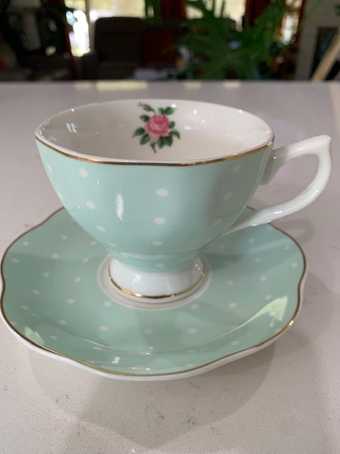 BTaT Floral Tea Cups And Saucers, Multi- color Set of 4 with Gold Trim